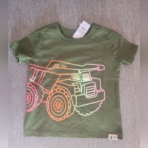 NWT GAP - 12-18m Boys T-Shirt